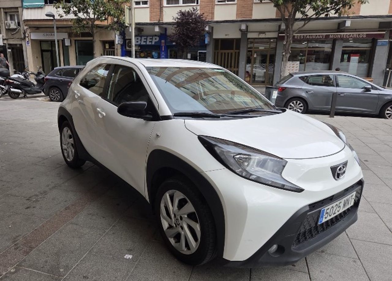 Toyota Aygo X Cross Chic 2024 - Foto 6