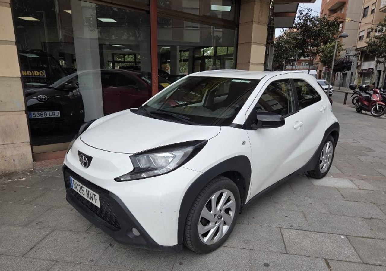 Toyota Aygo X Cross Chic 2024 - Foto 4