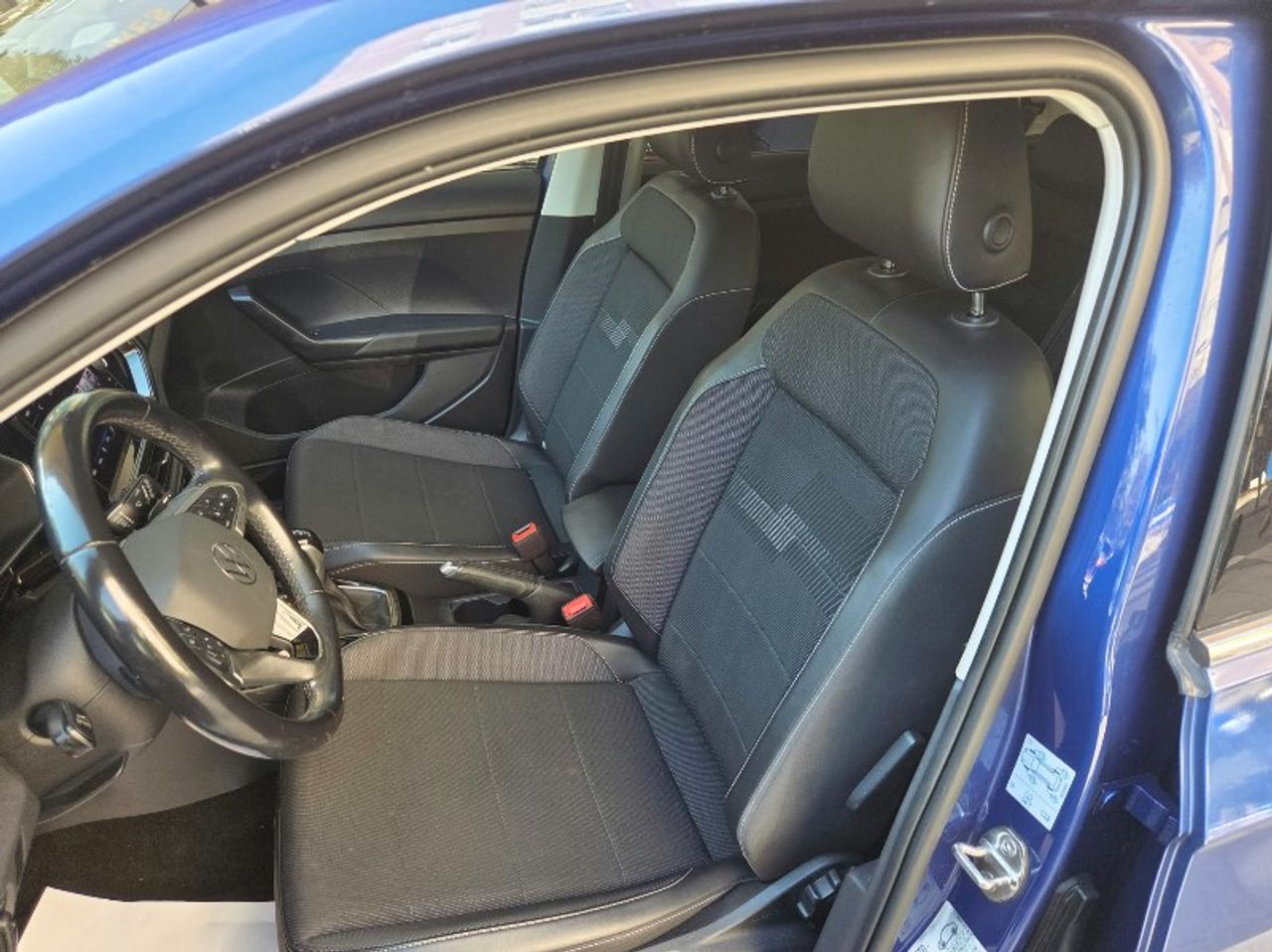 Volkswagen T-Cross Sport 1.0 TSI 81 kW - Foto 9