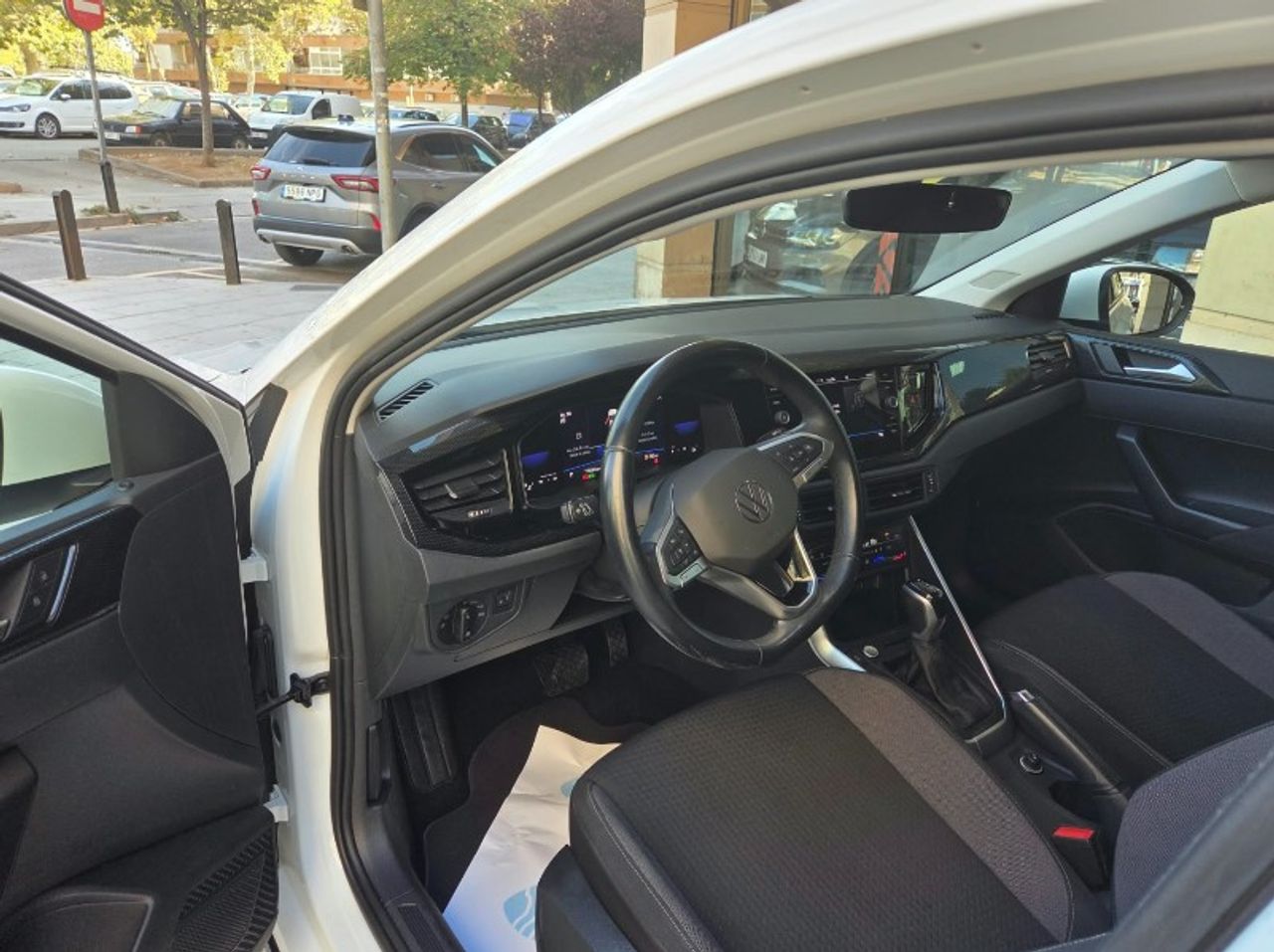 Volkswagen Taigo Life 1.0 TSI 81 kW - Foto 9