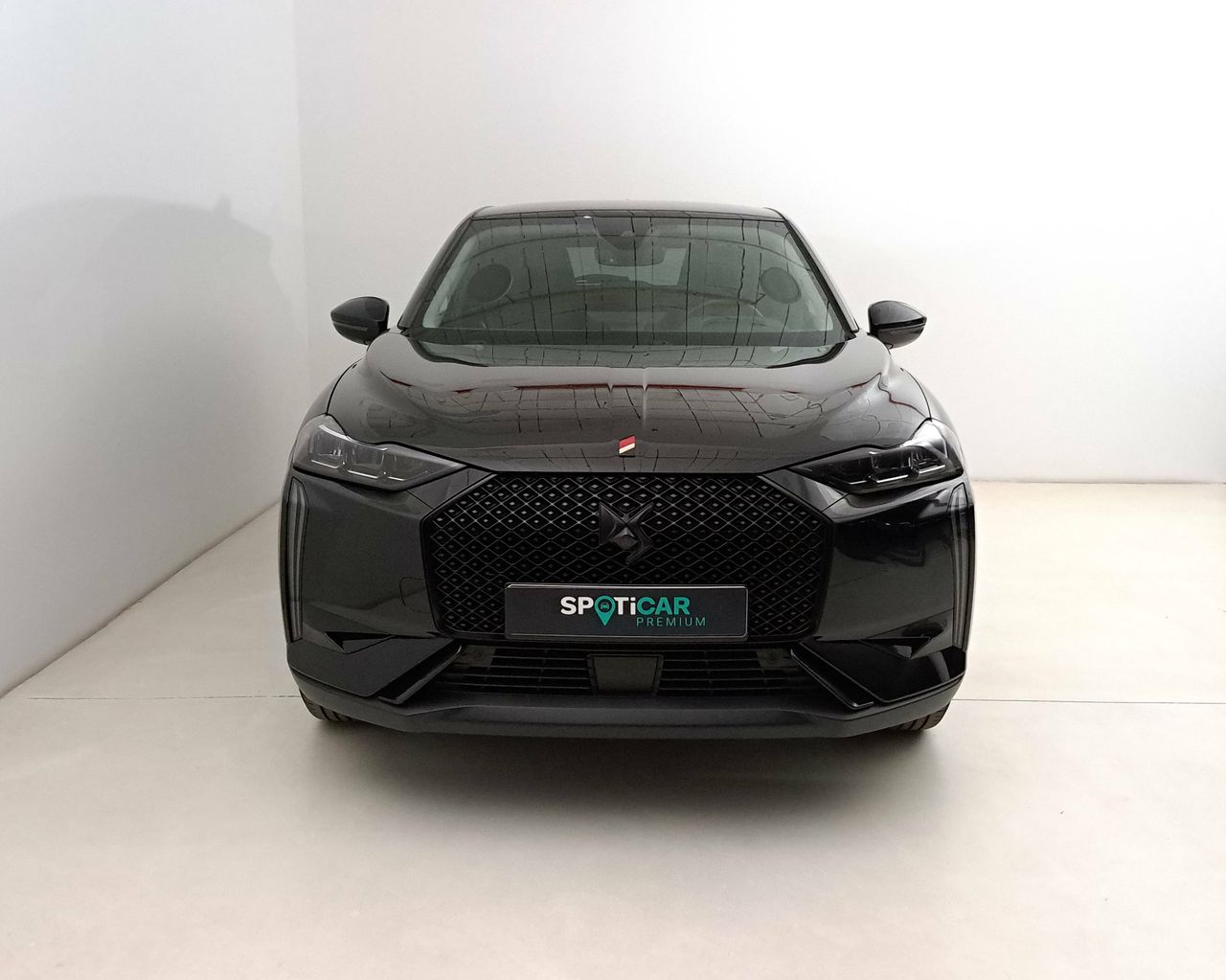 ds automobiles ds 3 2024 / foto grande (2)