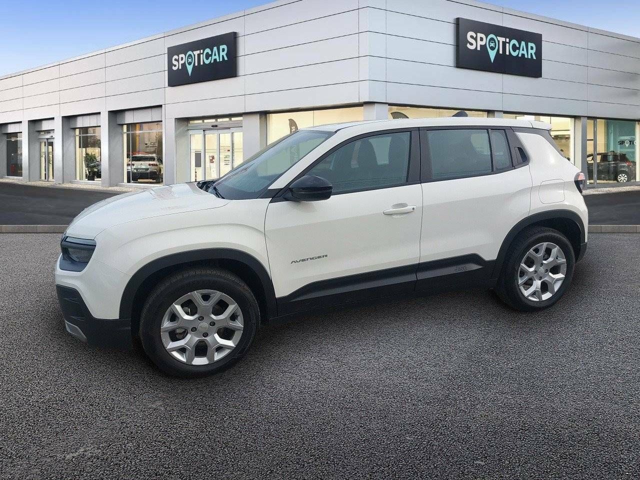 Foto jeep avenger 2024 /