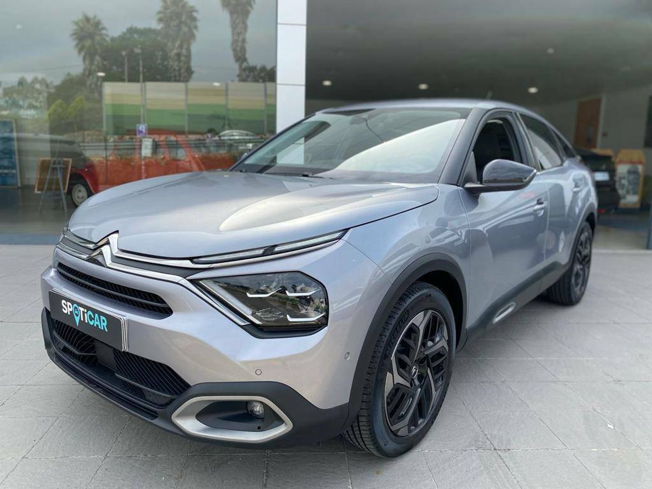 Mudanza de vivienda en madrid  de segunda mano en Madrid - citroën c4 2021 /