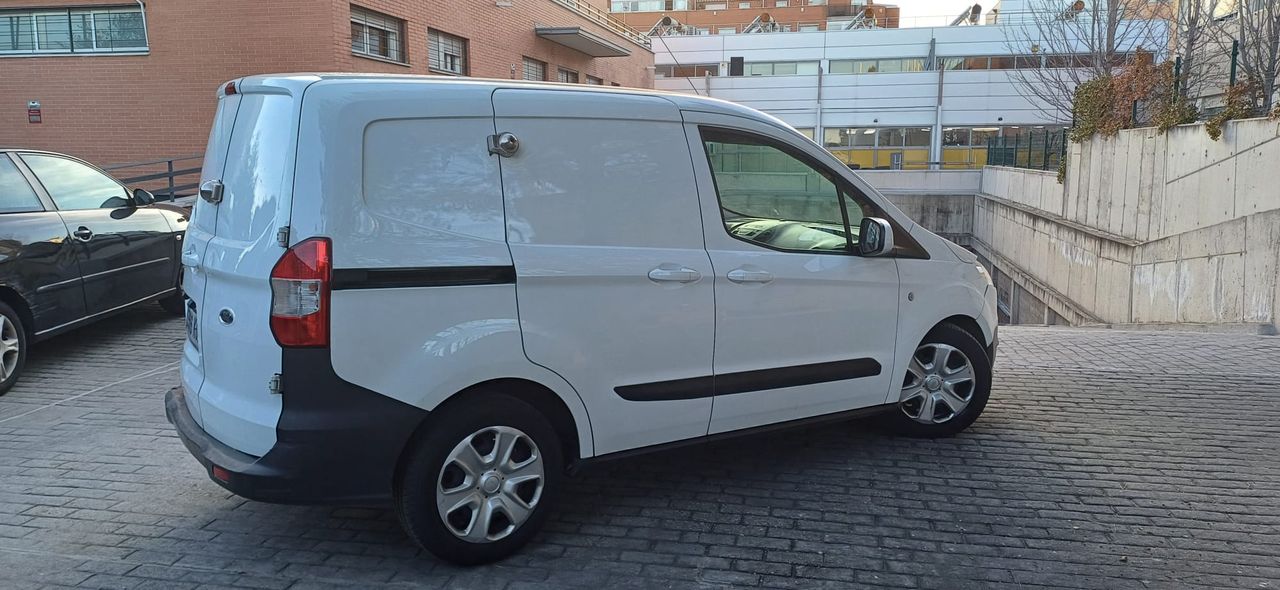 ford transit courier 2020 / foto grande (2)