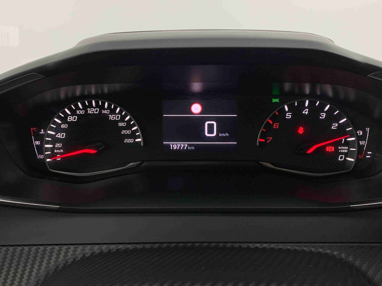 peugeot 208 2023 / foto grande (2)