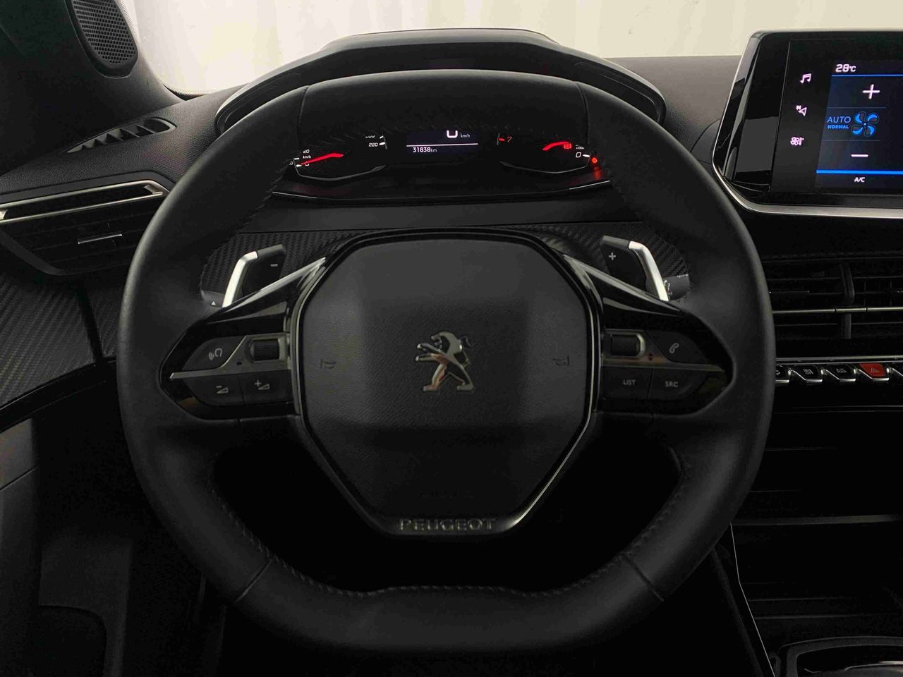 peugeot 2008 2023 / foto grande (3)