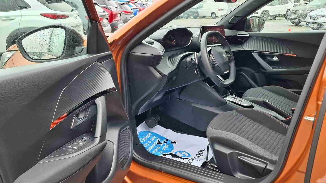 peugeot 2008 2023 / foto grande (3)