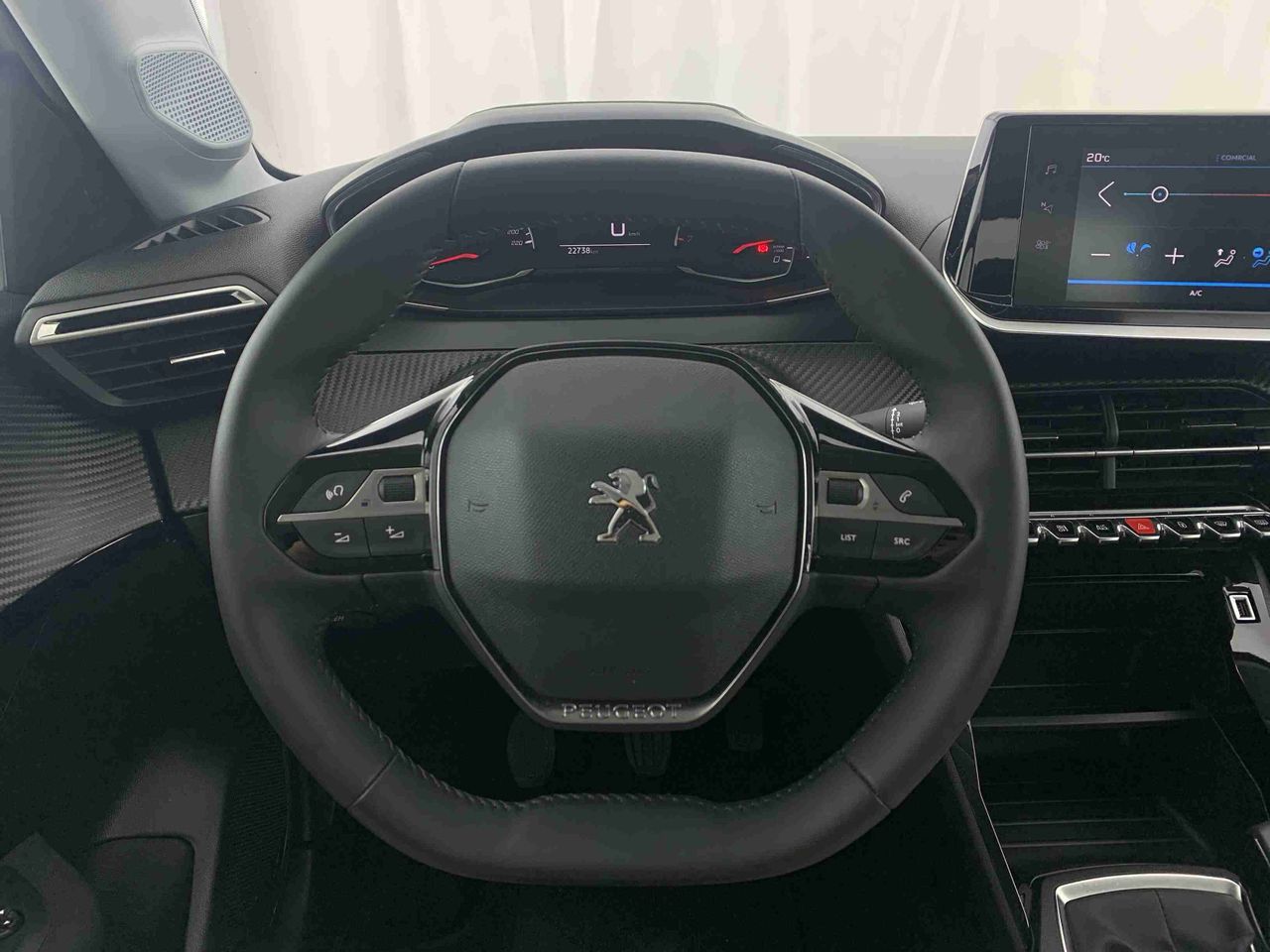 peugeot 208 2023 / foto grande (3)