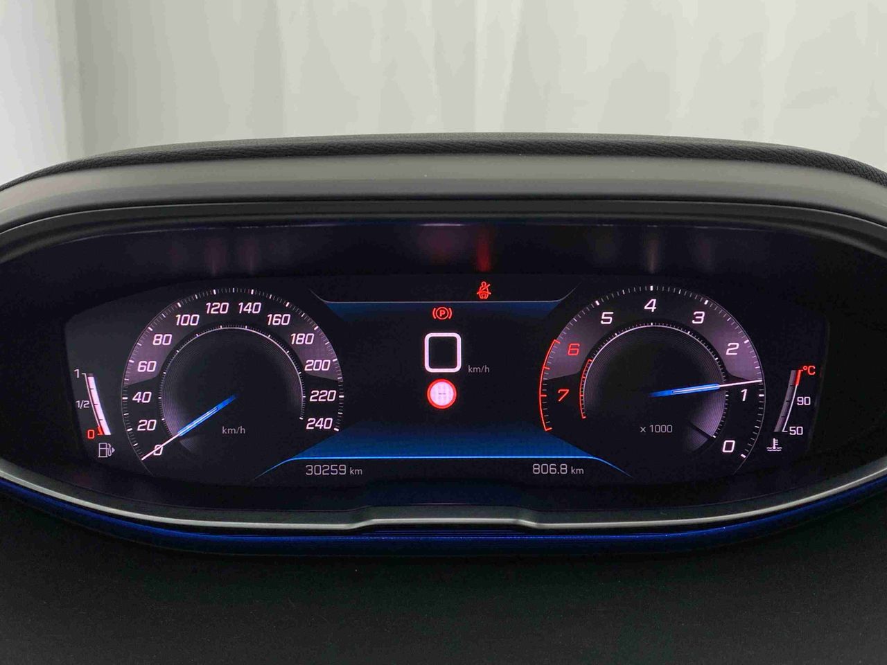 peugeot 5008 2024 / foto grande (2)