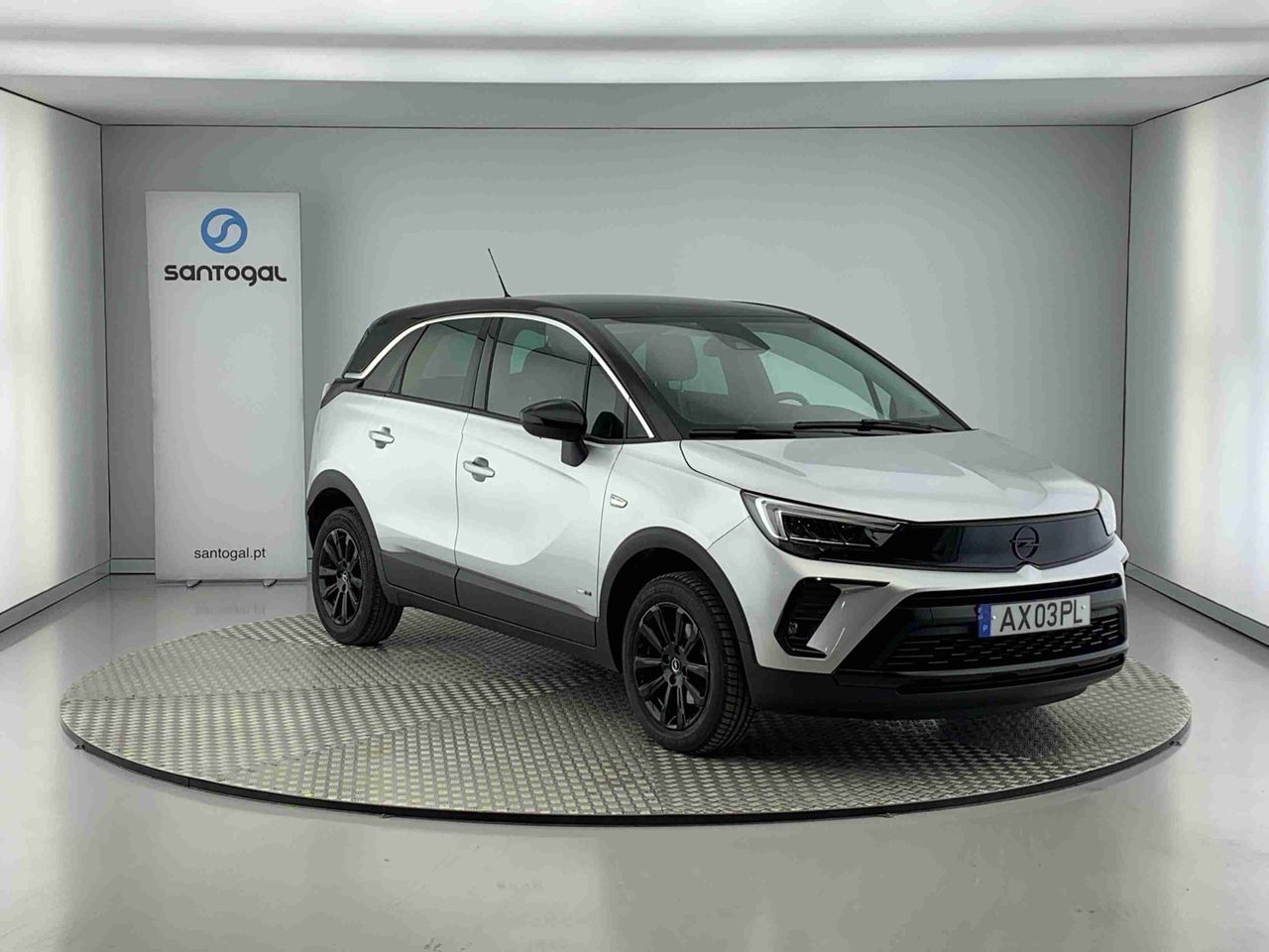 Torno  de segunda mano - opel crossland 2023 /