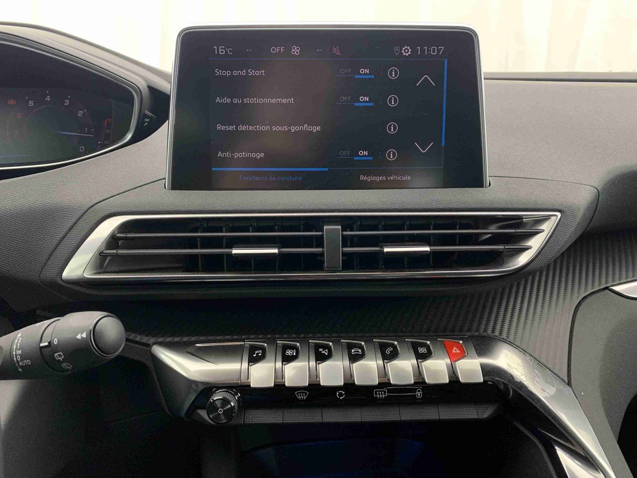 peugeot 3008 2024 / foto grande (3)