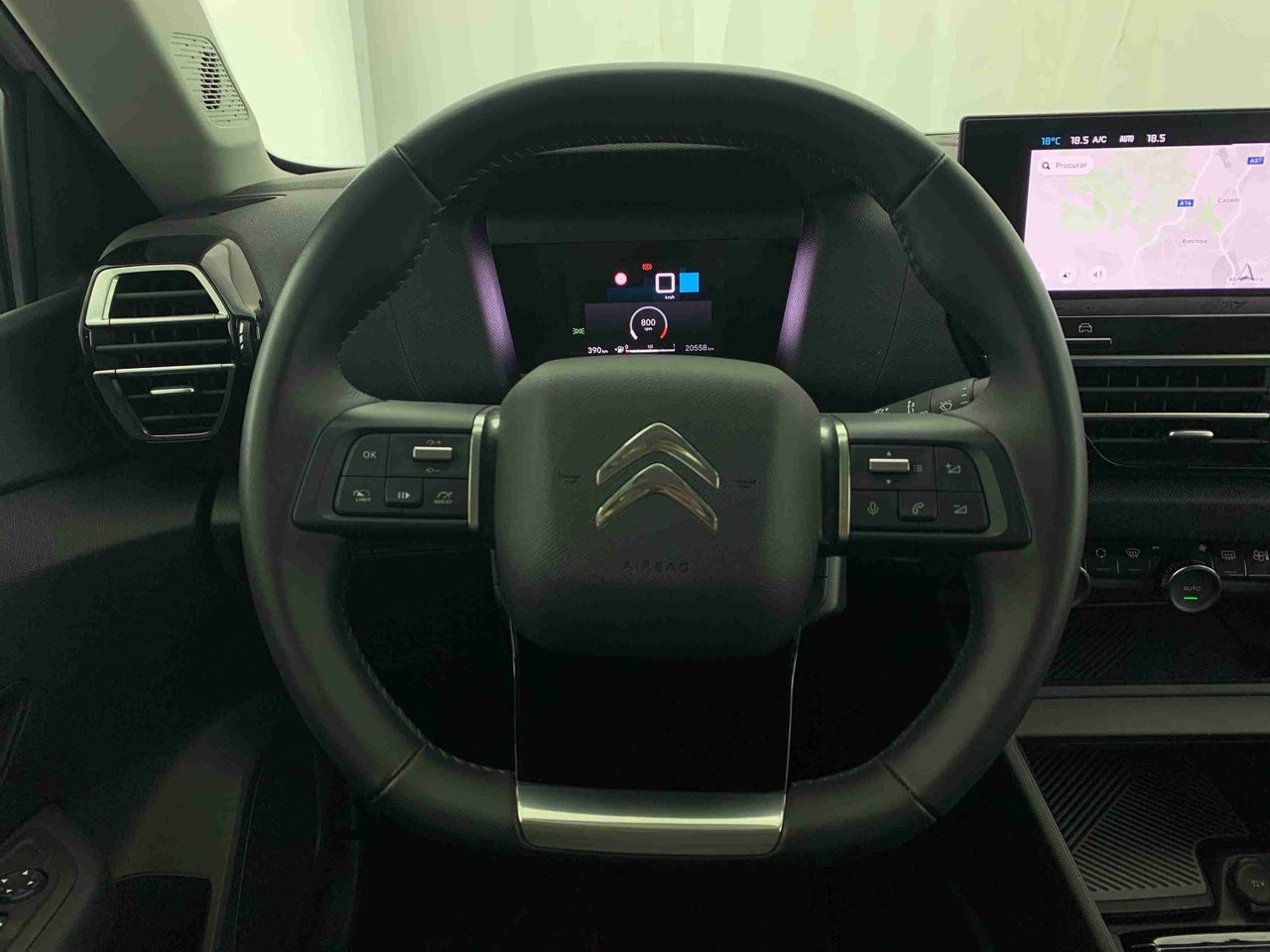 citroën c4 2024 / foto grande (3)