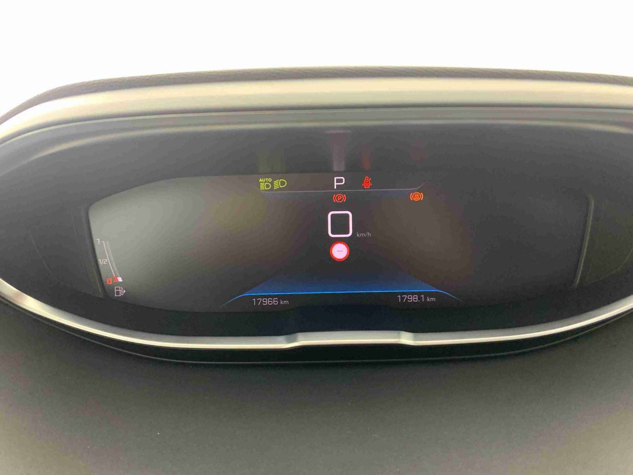 peugeot 5008 2024 / foto grande (2)