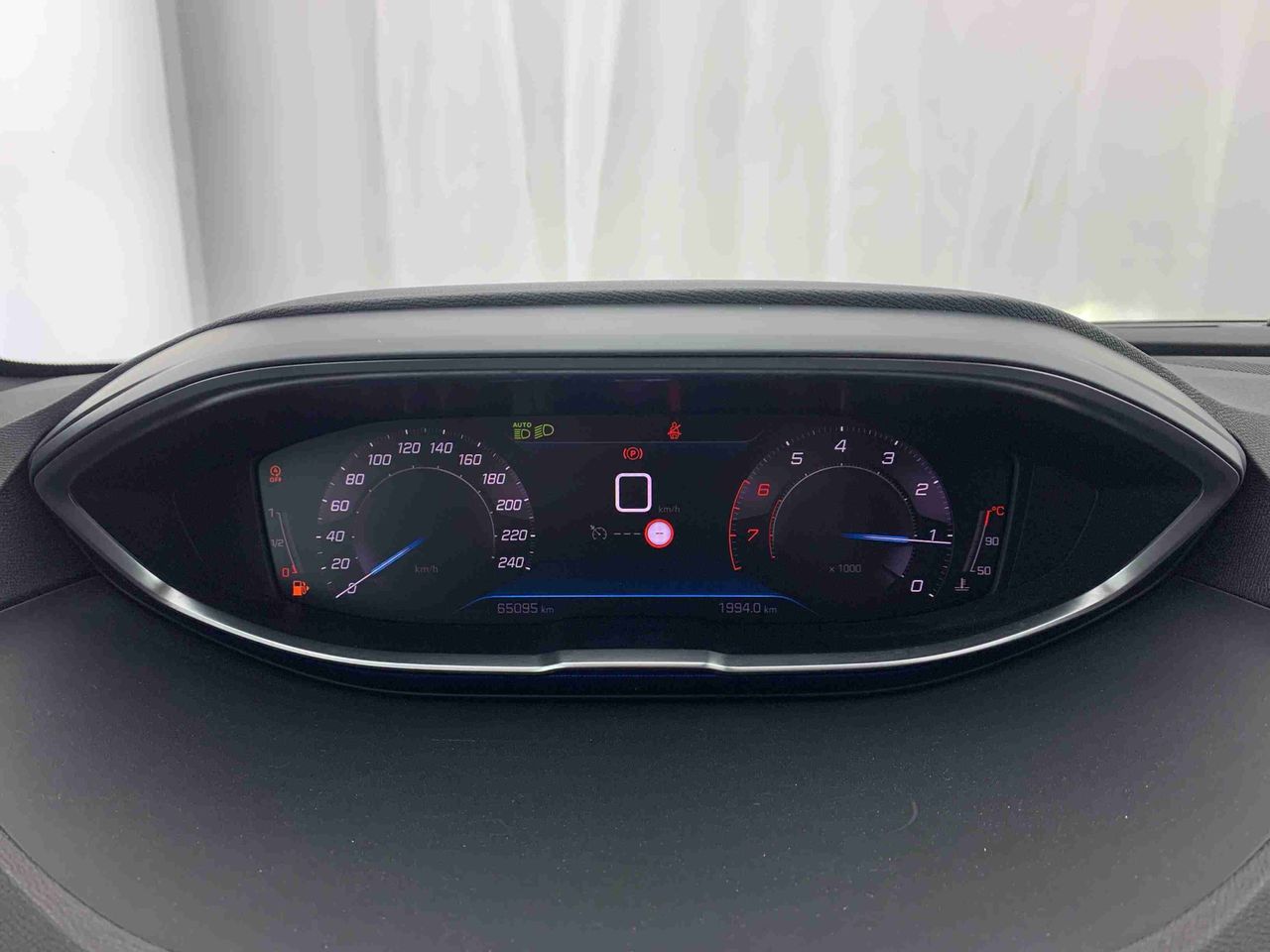 peugeot 5008 2023 / foto grande (2)