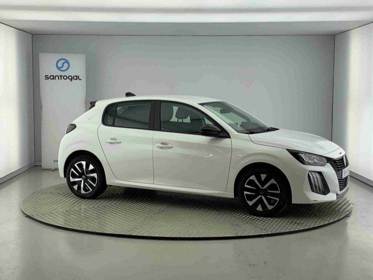 Foto peugeot 208 2024 /