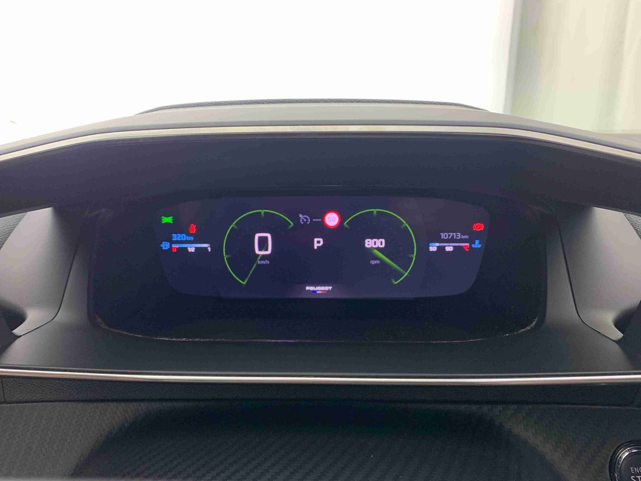 peugeot 2008 2024 / foto grande (2)