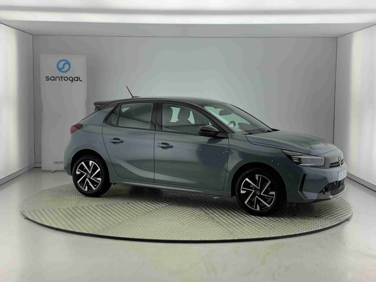 Foto opel corsa 2024 /