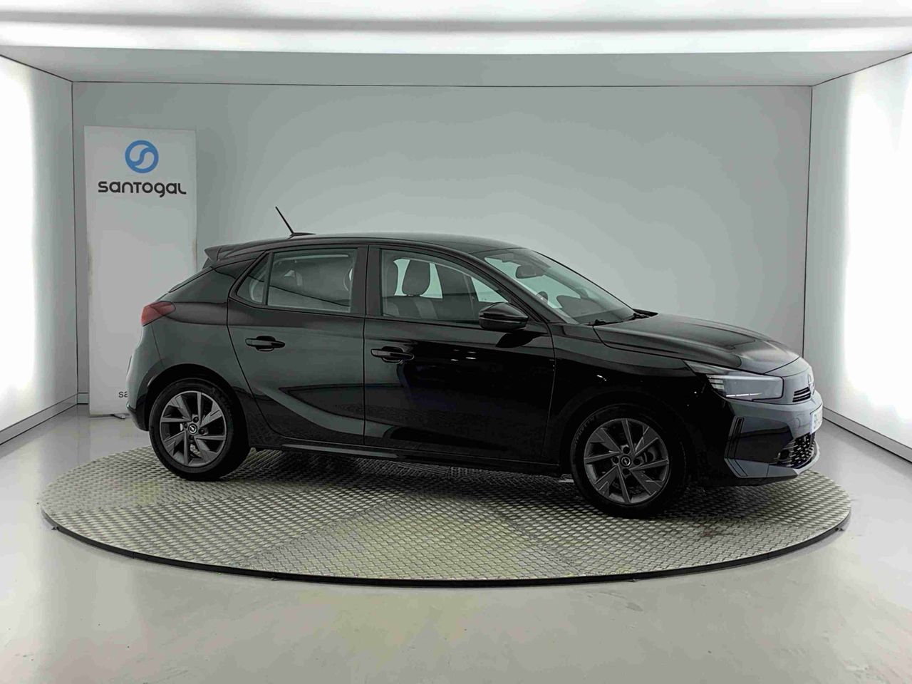 Foto opel corsa 2024 /
