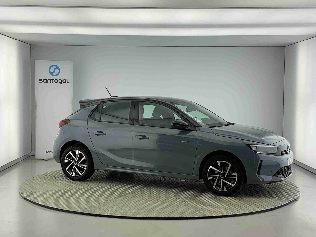 Foto opel corsa 2024 /