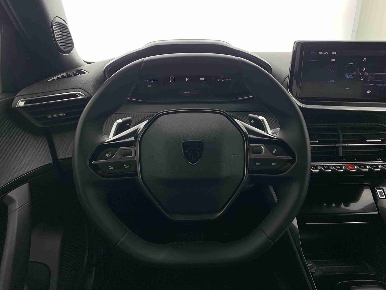 peugeot 2008 2024 / foto grande (3)