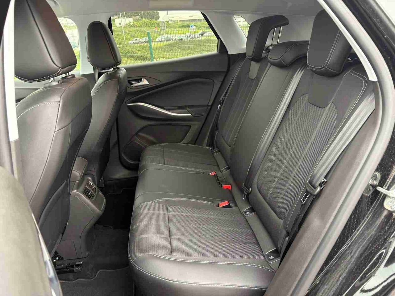 opel crossland 2023 /