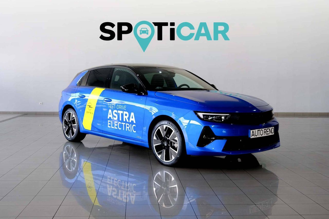 Foto opel astra 2023 /