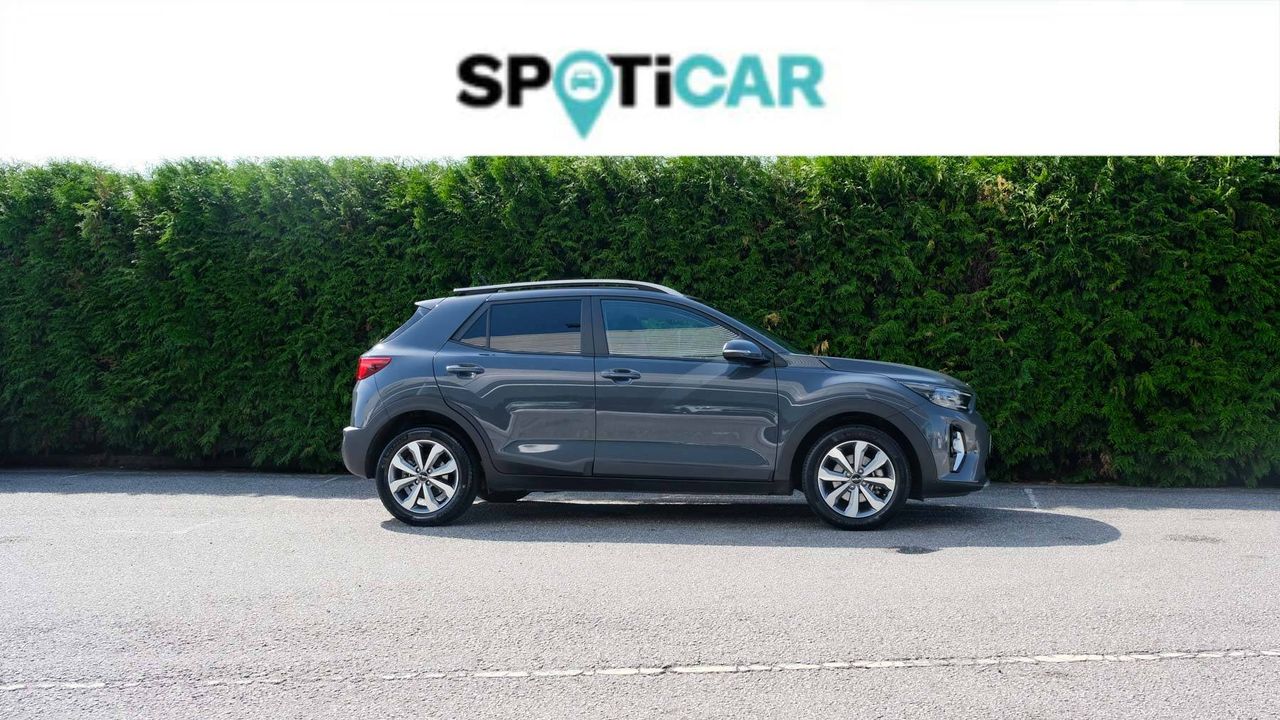 kia stonic 2023 / foto grande (3)