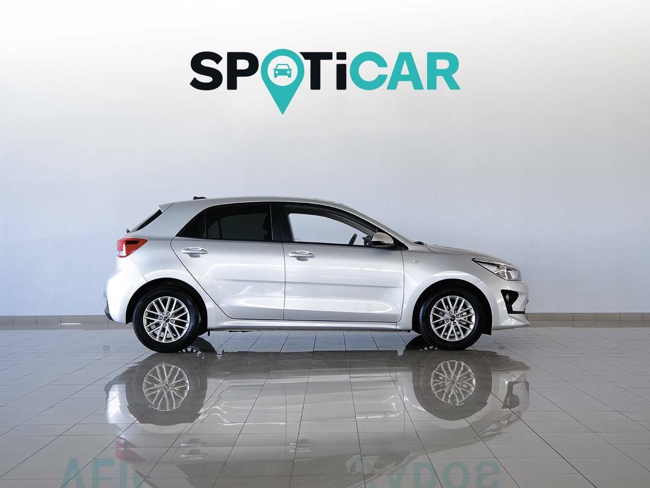 kia rio 2022 / foto grande (3)