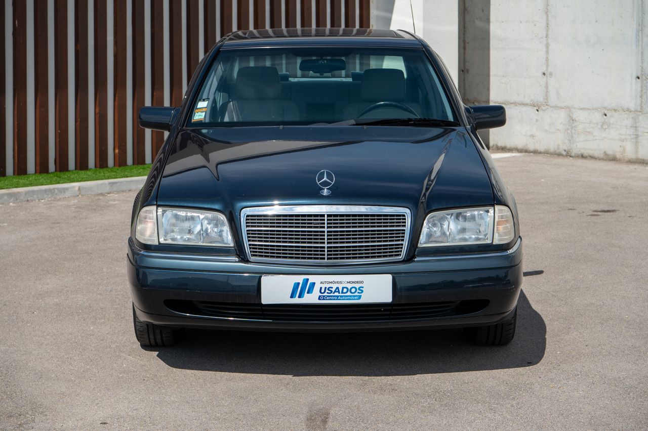 mercedes clase c 1997 / foto grande (2)