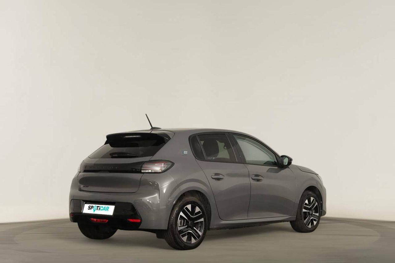 peugeot 208 2024 / foto grande (3)