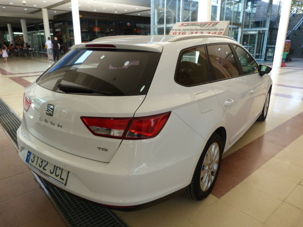 Seat Leon León ST 1.6 TDI 105cv StSp Style 5p. muy muy bien cuidado, kilómetros garantizados - Foto 18