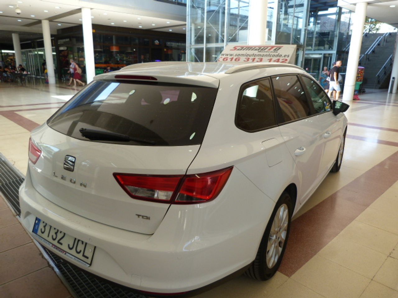 Seat Leon León ST 1.6 TDI 105cv StSp Style 5p. muy muy bien cuidado, kilómetros garantizados - Foto 15