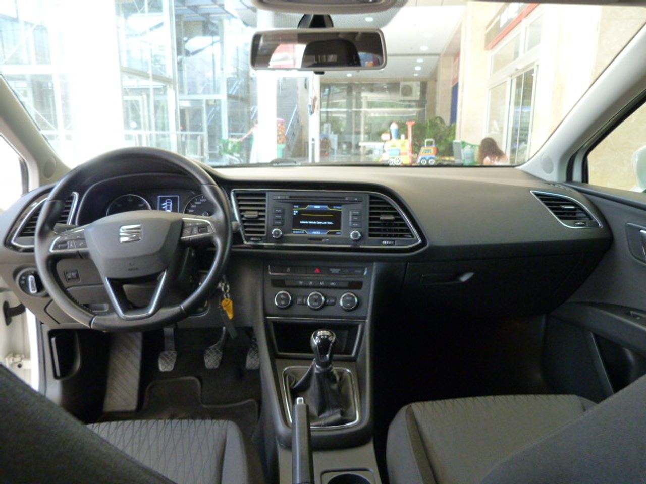 Seat Leon León ST 1.6 TDI 105cv StSp Style 5p. muy muy bien cuidado, kilómetros garantizados - Foto 36