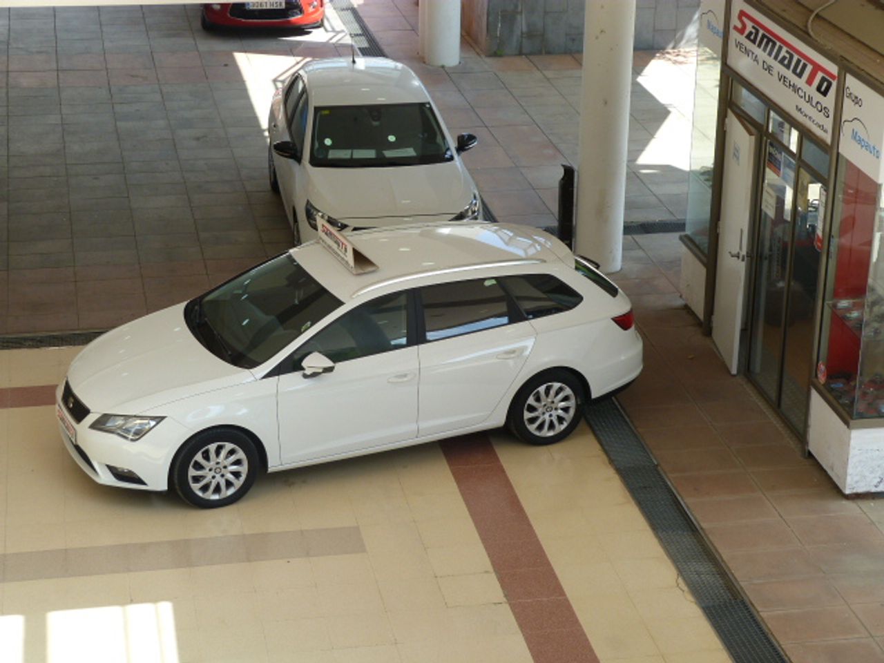 Seat Leon León ST 1.6 TDI 105cv StSp Style 5p. muy muy bien cuidado, kilómetros garantizados - Foto 41