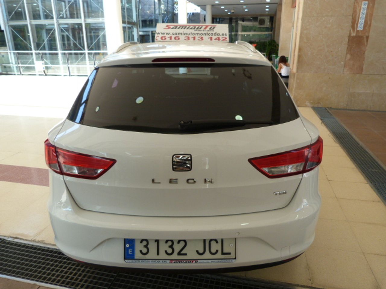 Seat Leon León ST 1.6 TDI 105cv StSp Style 5p. muy muy bien cuidado, kilómetros garantizados - Foto 17