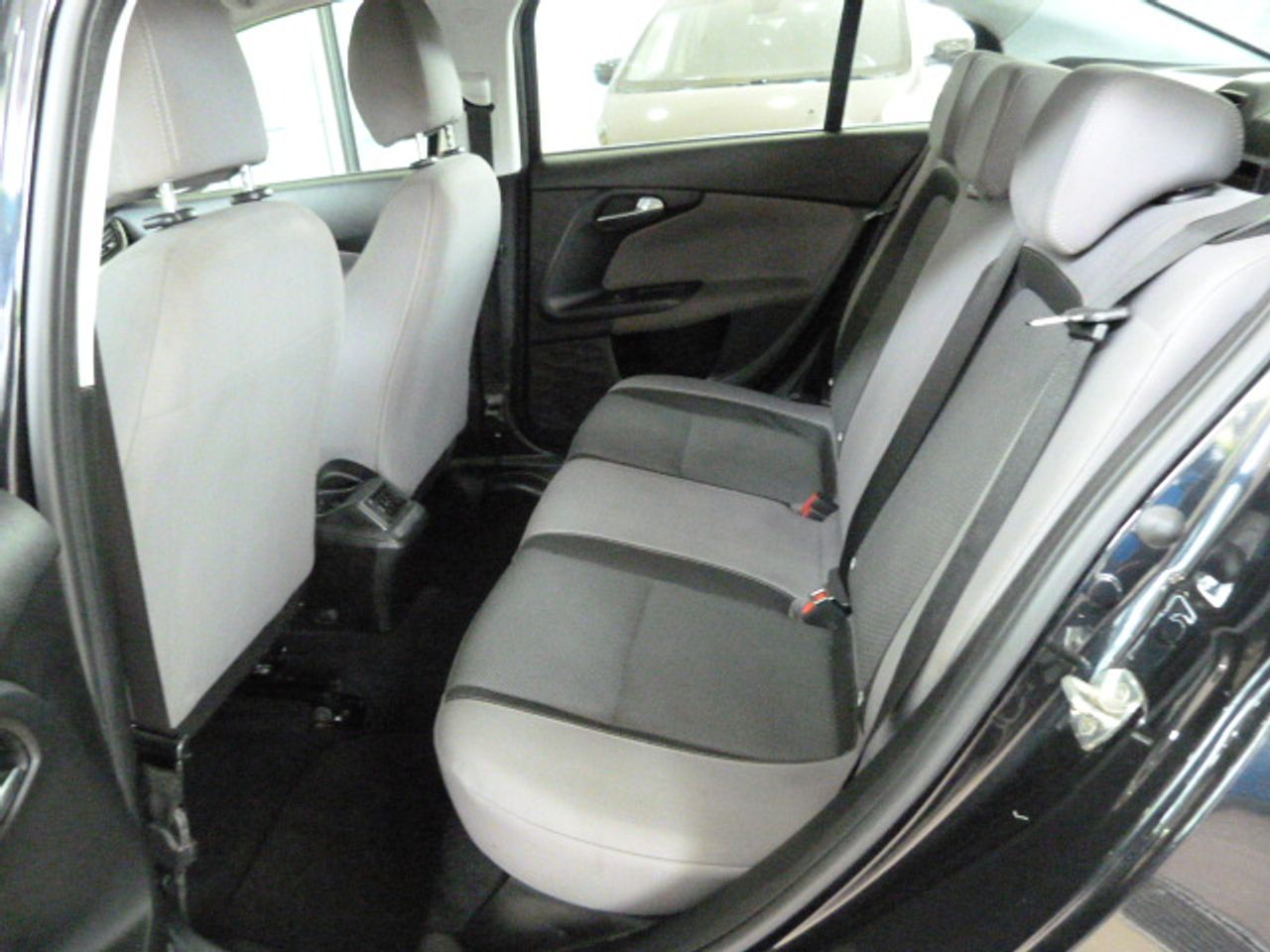Fiat Tipo Tipo 1.4 TJet 16v Lounge 88kW 120CV GLP 4p. muy muy bien cuidado, kilómetros garantizados - Foto 8