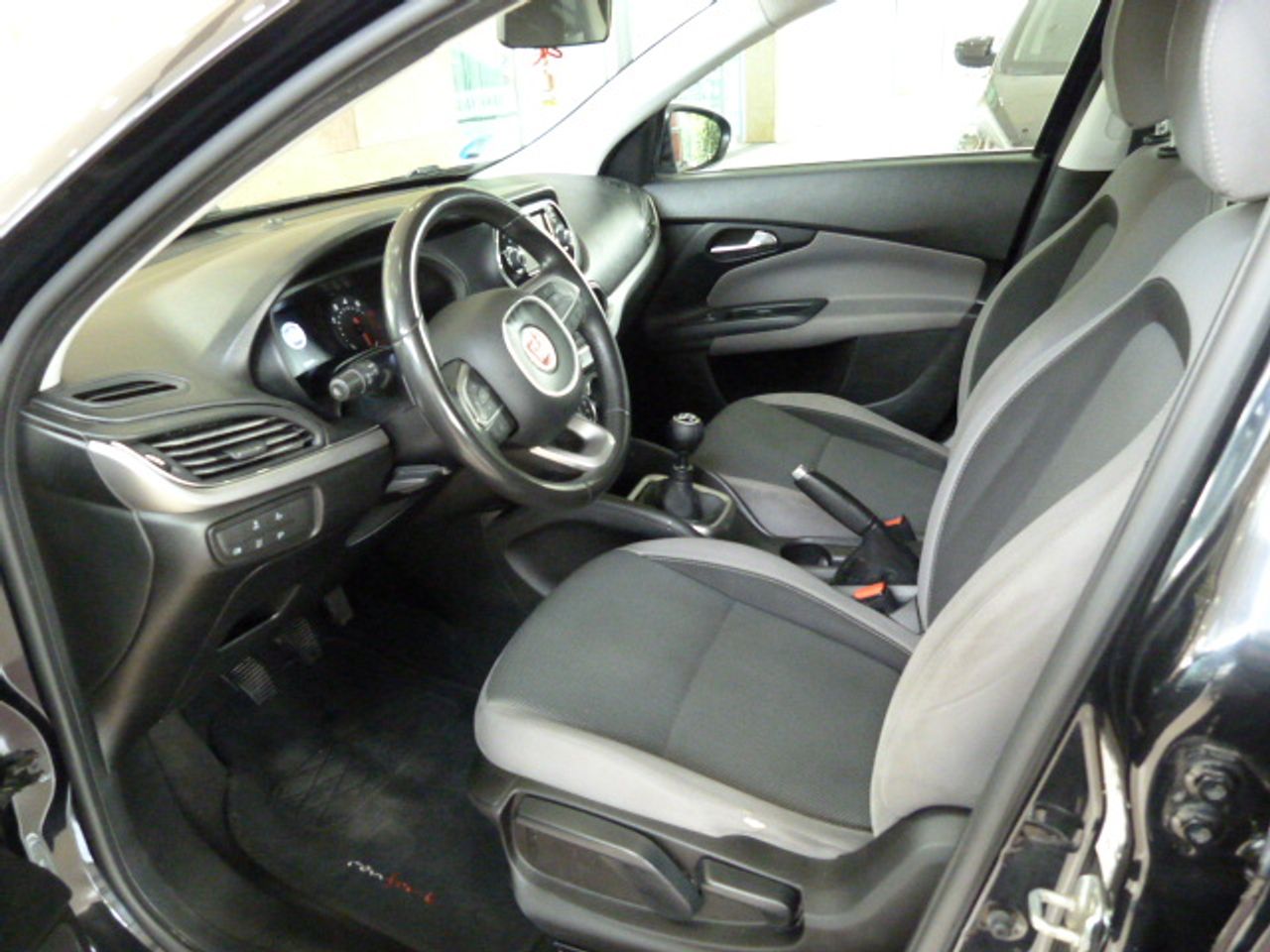 Fiat Tipo Tipo 1.4 TJet 16v Lounge 88kW 120CV GLP 4p. muy muy bien cuidado, kilómetros garantizados - Foto 21
