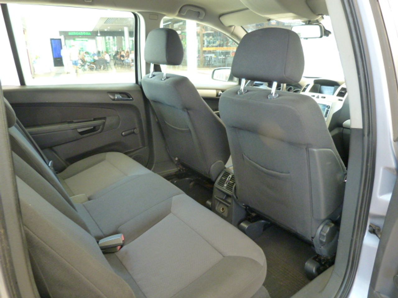 Opel Zafira Zafira 1.9 CDTi 120 CV Enjoy 5p. un solo propietario, kilómetros garantizados  - Foto 11