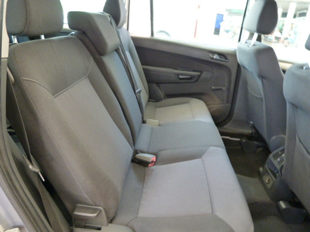 Opel Zafira Zafira 1.9 CDTi 120 CV Enjoy 5p. un solo propietario, kilómetros garantizados  - Foto 14