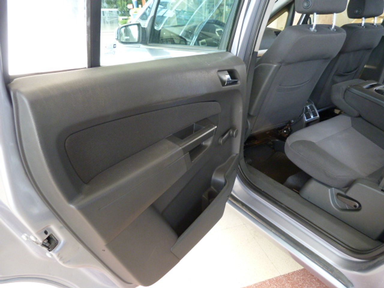 Opel Zafira Zafira 1.9 CDTi 120 CV Enjoy 5p. un solo propietario, kilómetros garantizados  - Foto 20