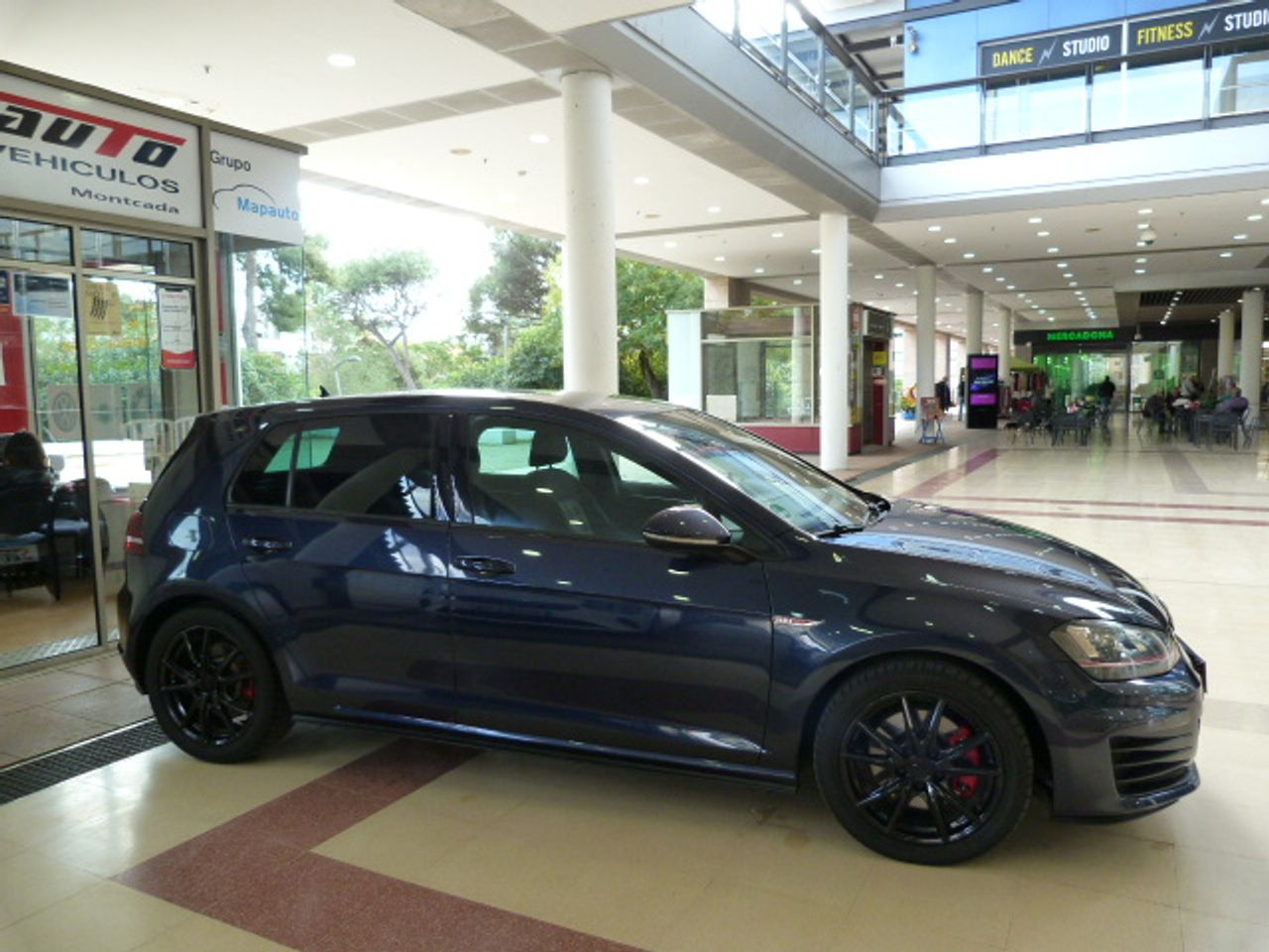 Volkswagen Golf VOLKSWAGEN Golf GTI 2.0 TSI 5p. muy muy bien cuidado, kilómetros garantizados - Foto 5