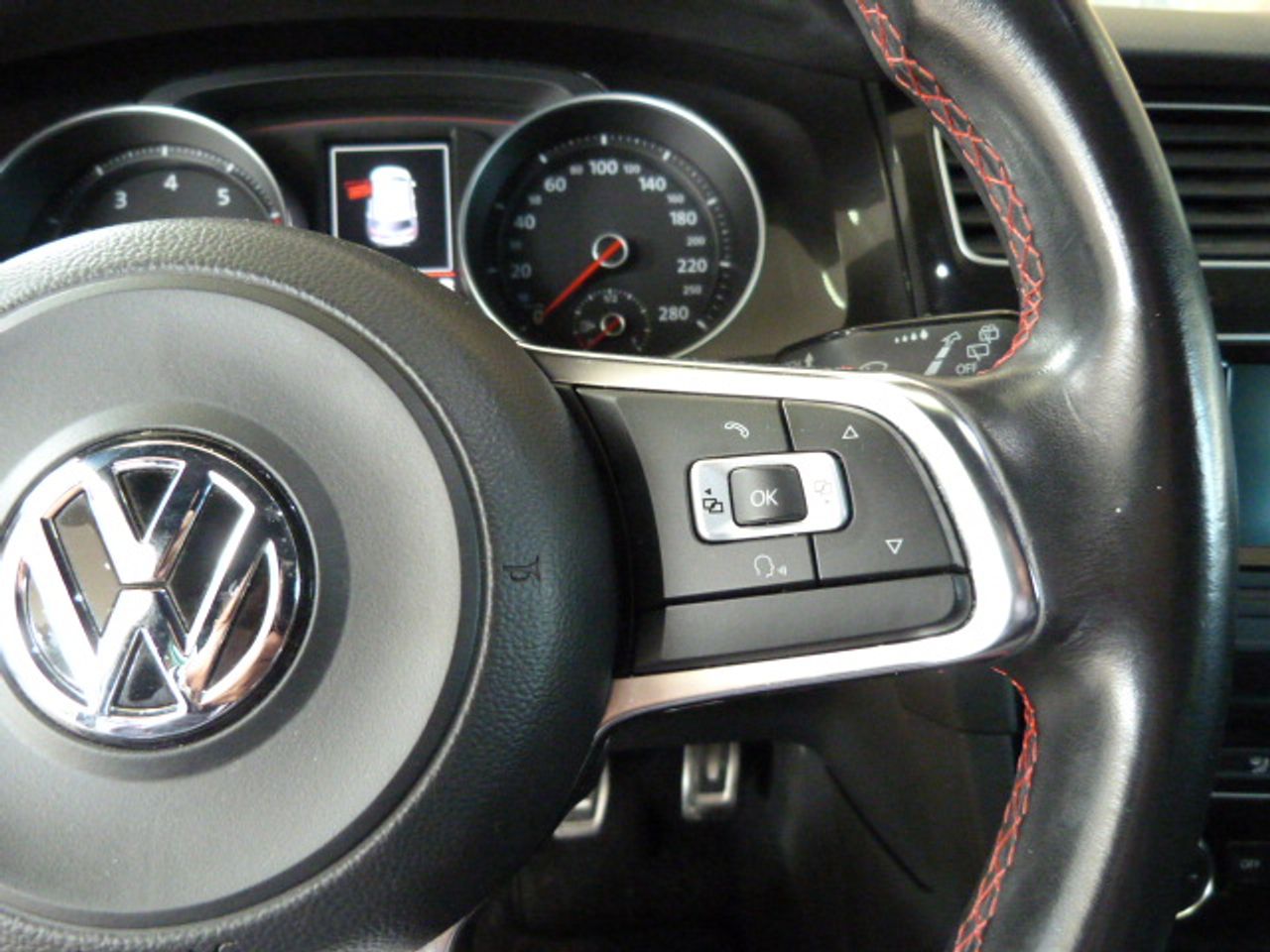 Volkswagen Golf VOLKSWAGEN Golf GTI 2.0 TSI 5p. muy muy bien cuidado, kilómetros garantizados - Foto 35