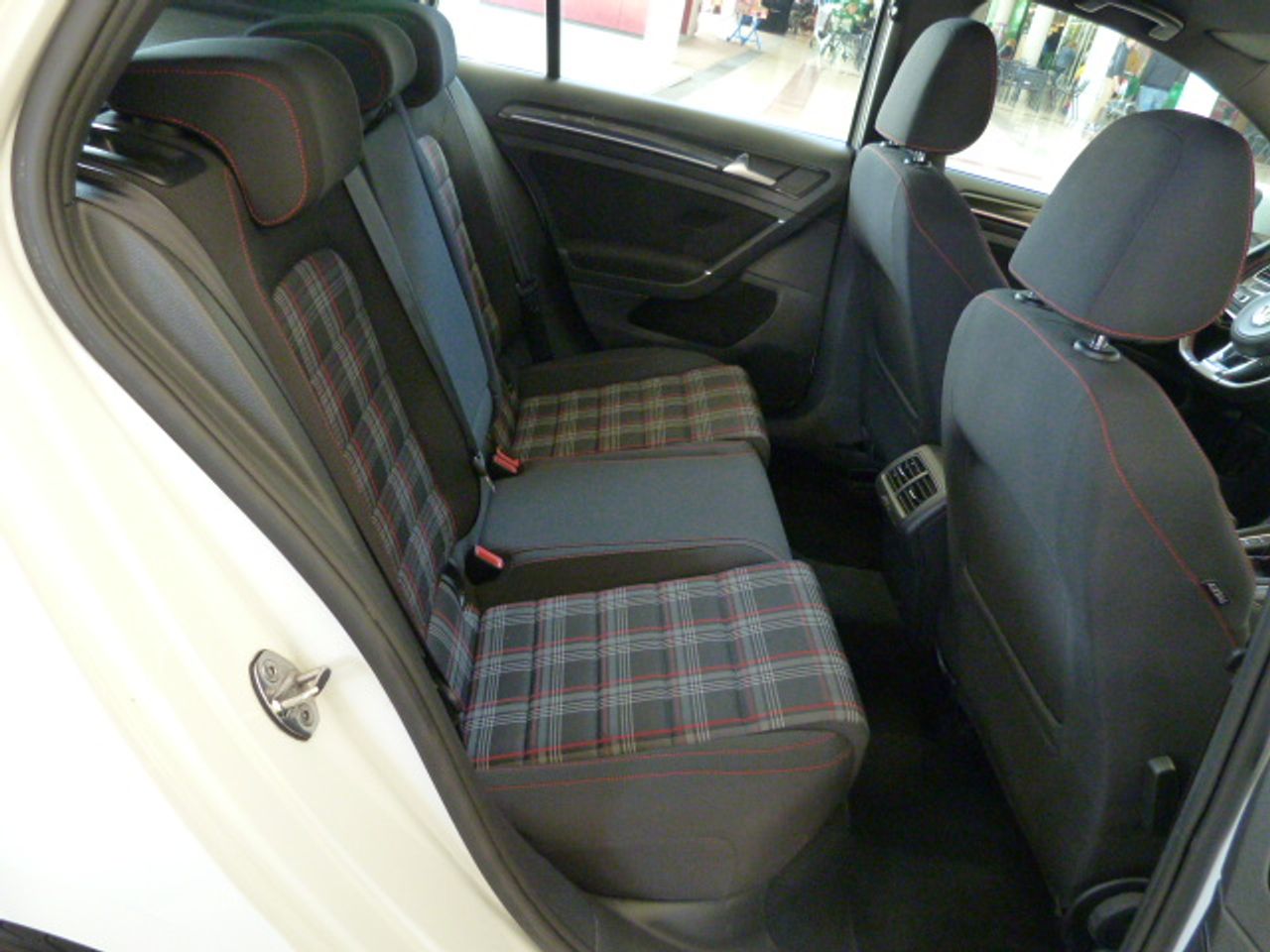 Volkswagen Golf Golf GTI 2.0 TSI BMT 5p. LIBRO DE REVISIONES, KILOMETROS GARANTIZADOS - Foto 16
