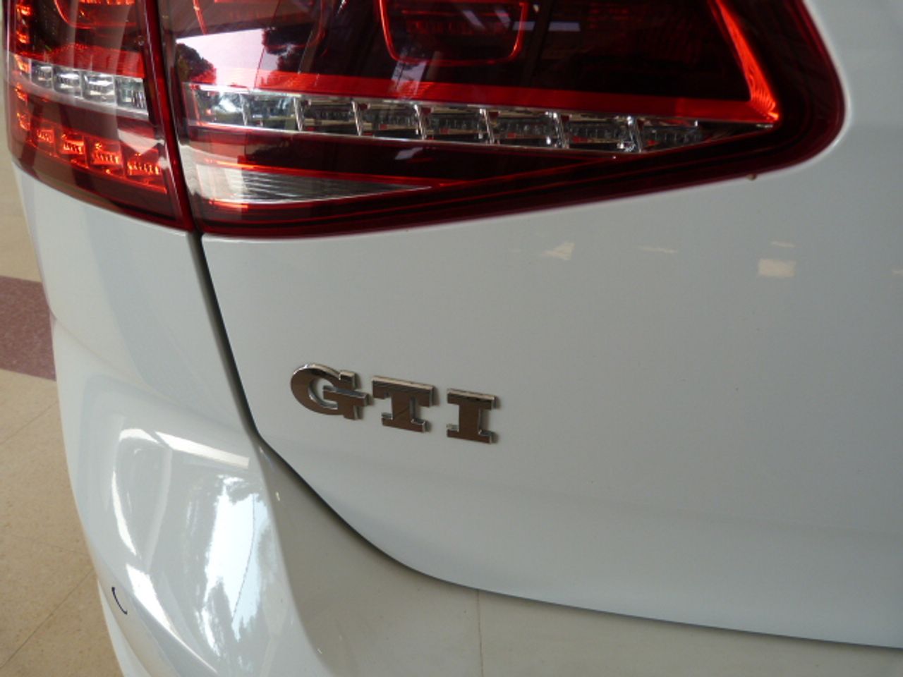 Volkswagen Golf Golf GTI 2.0 TSI BMT 5p. LIBRO DE REVISIONES, KILOMETROS GARANTIZADOS - Foto 19