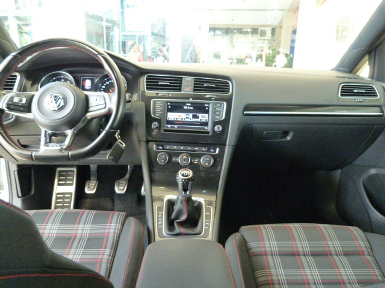 Volkswagen Golf Golf GTI 2.0 TSI BMT 5p. LIBRO DE REVISIONES, KILOMETROS GARANTIZADOS - Foto 41