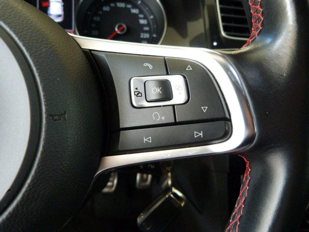 Volkswagen Golf Golf GTI 2.0 TSI BMT 5p. LIBRO DE REVISIONES, KILOMETROS GARANTIZADOS - Foto 32