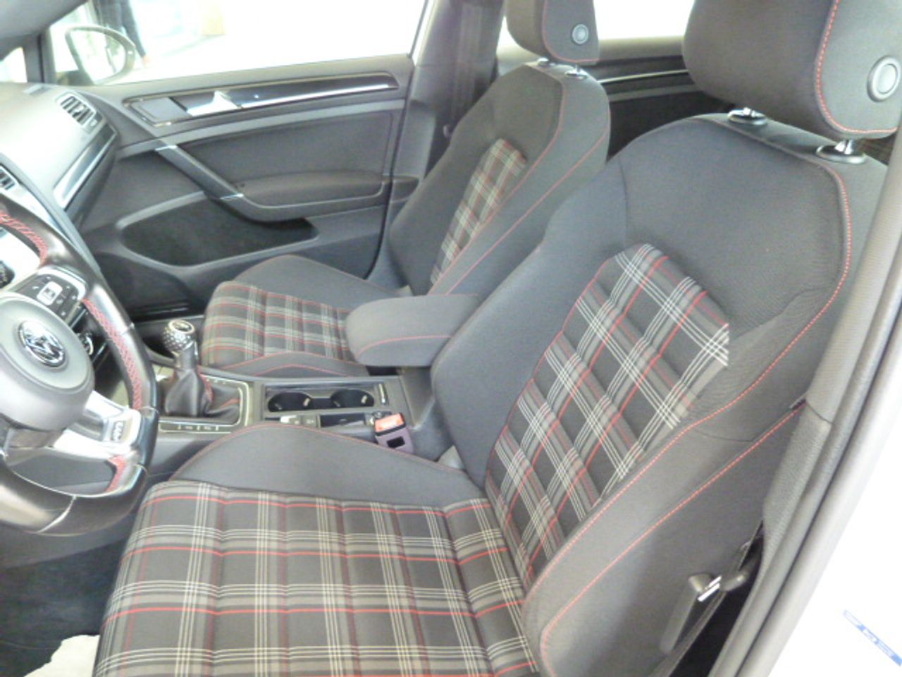 Volkswagen Golf Golf GTI 2.0 TSI BMT 5p. LIBRO DE REVISIONES, KILOMETROS GARANTIZADOS - Foto 27