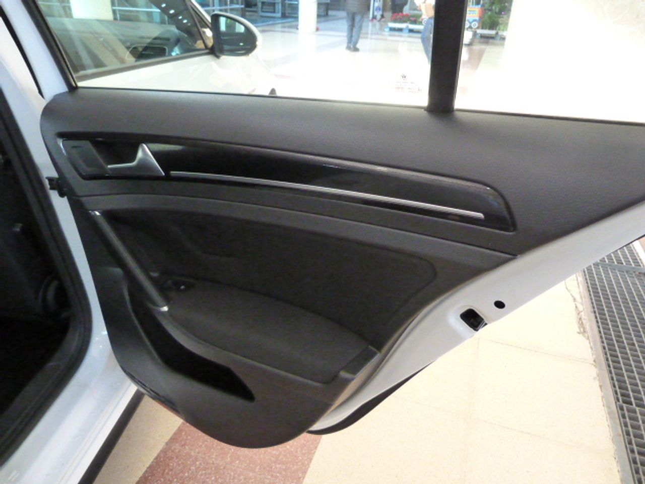 Volkswagen Golf Golf GTI 2.0 TSI BMT 5p. LIBRO DE REVISIONES, KILOMETROS GARANTIZADOS - Foto 17