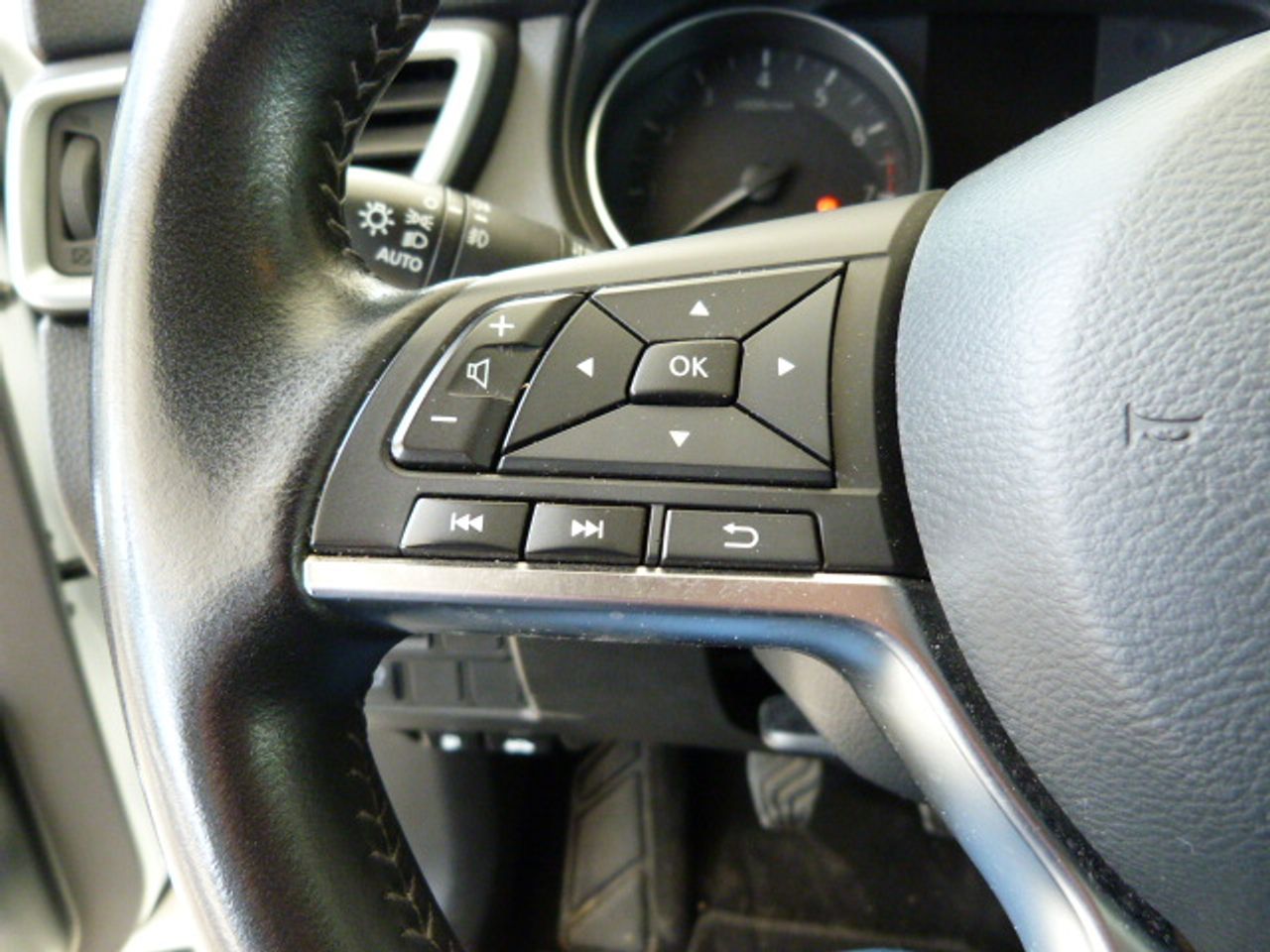 Nissan Qashqai QASHQAI DIGT 140 CV E6D ACENTA un solo propietario, libro de revisiones - Foto 28
