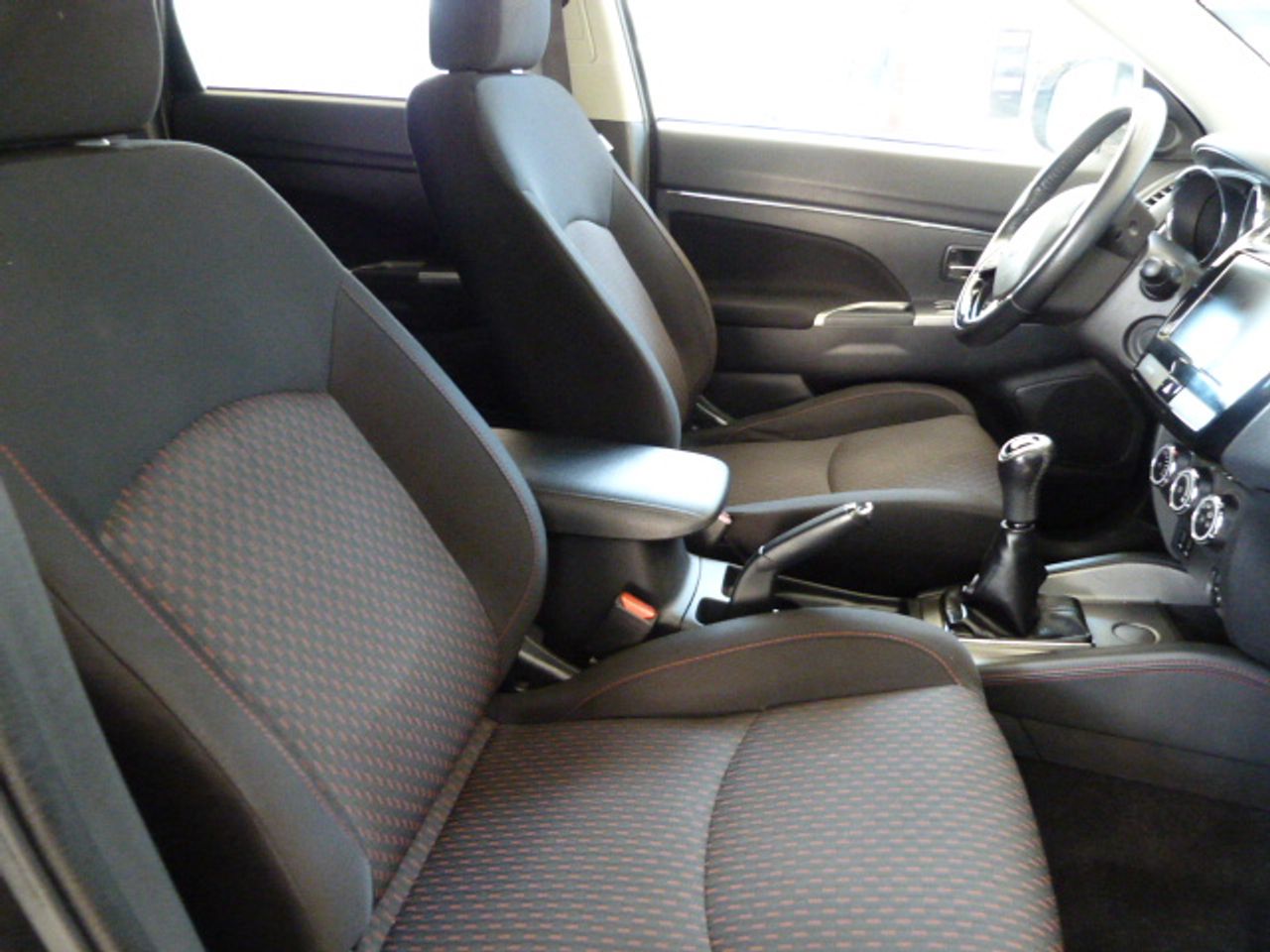 Mitsubishi ASX ASX 160 MPI Motion muy muy bien cuidado, kilómetros garantizados - Foto 6